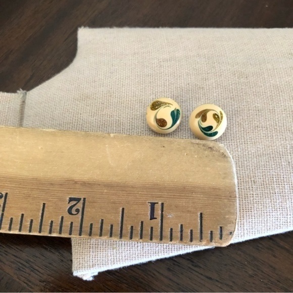Vintage Pierced Earrings - Picture 4 of 4